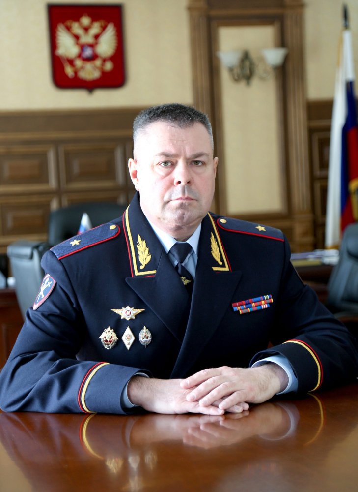 Александр СМИРНОВ: Охранять покой